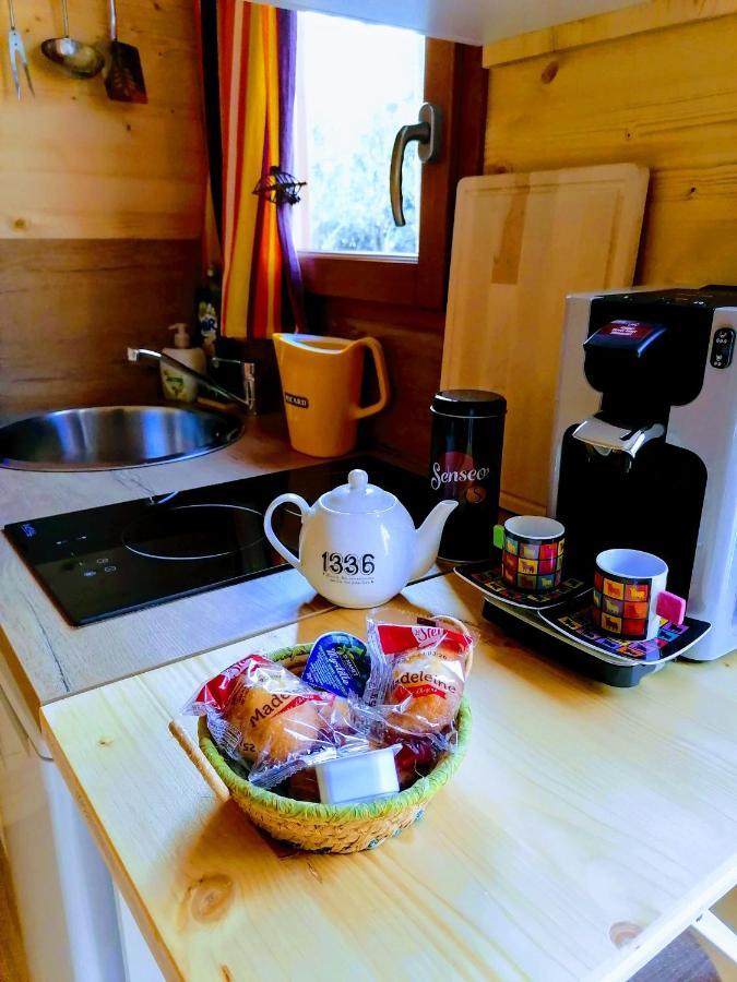 Bed and Breakfast Nimes En Garrigues Exteriér fotografie